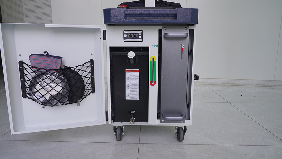 Macchina per Pulizia Laser Ind - Industrial Laser Removal Machine recensione e prezzo